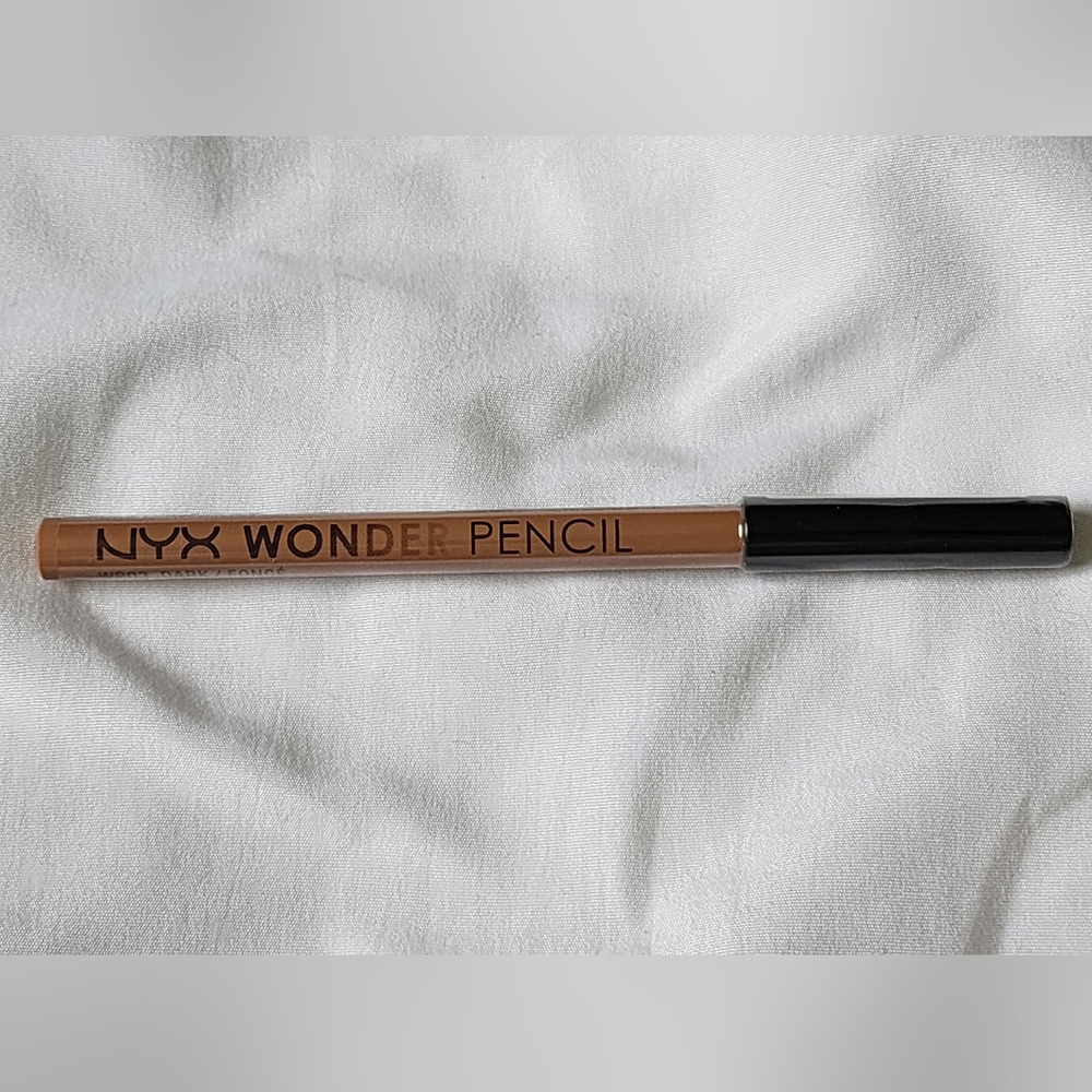 NYX Wonder Pencil in Dark
